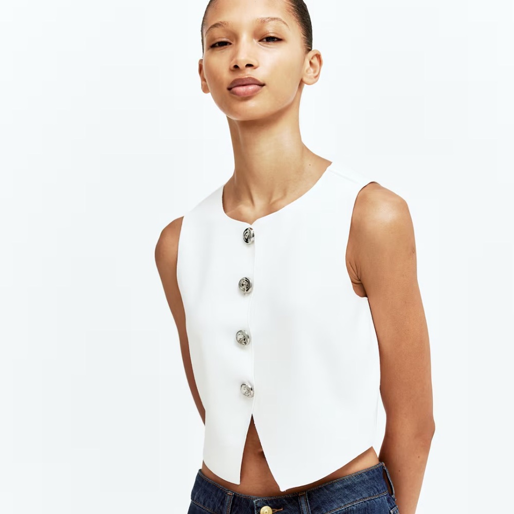 H&M Women’s Ivory White Blouse Vest Top with Silver Front Button XL New